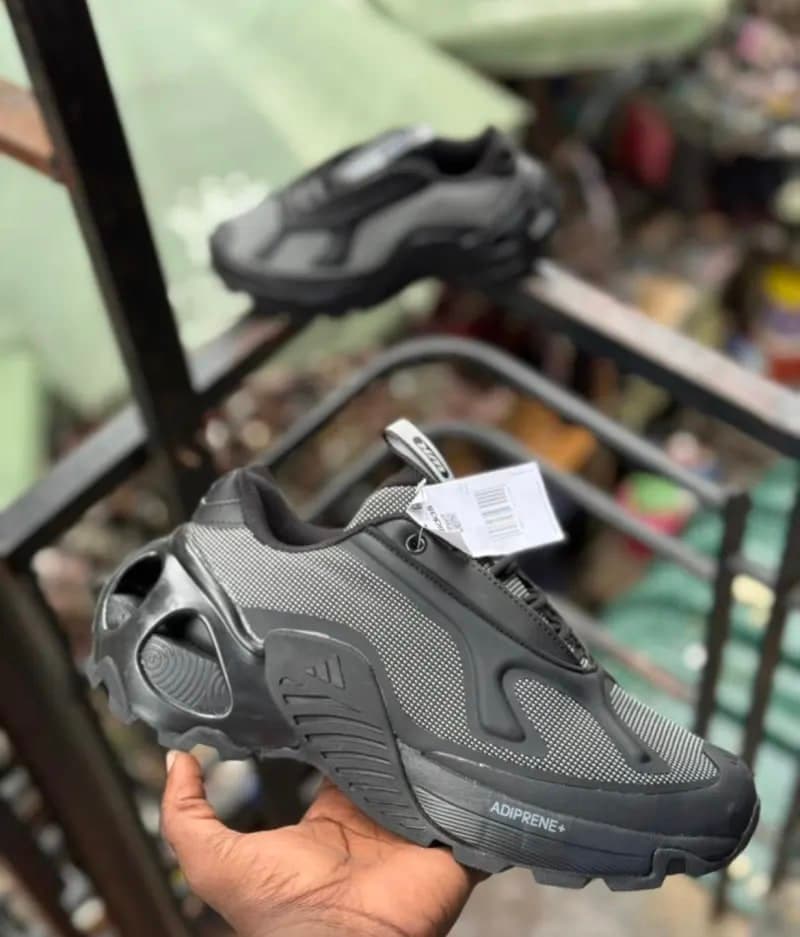 Adidas Wonder Runners