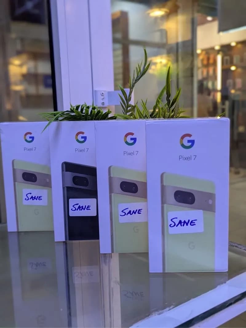 Google pixel 7 plain